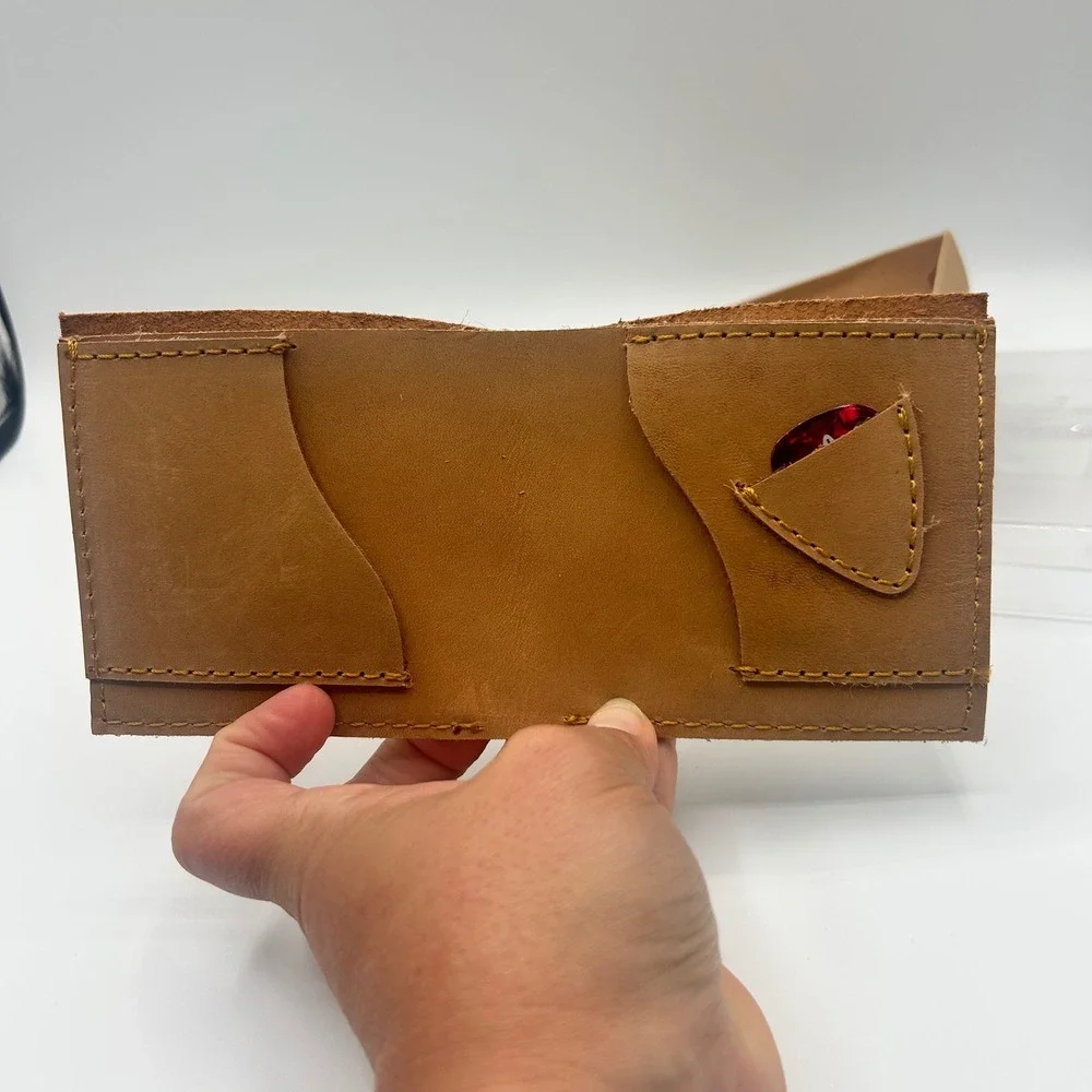 Axe Heaven Tan Leather Bifold Wallet Guitar Headstock Detail Music Gift Boxed